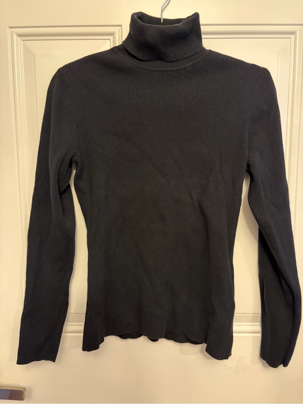 Classic Black Ribbed Turtle Neck Sweater Size Medium